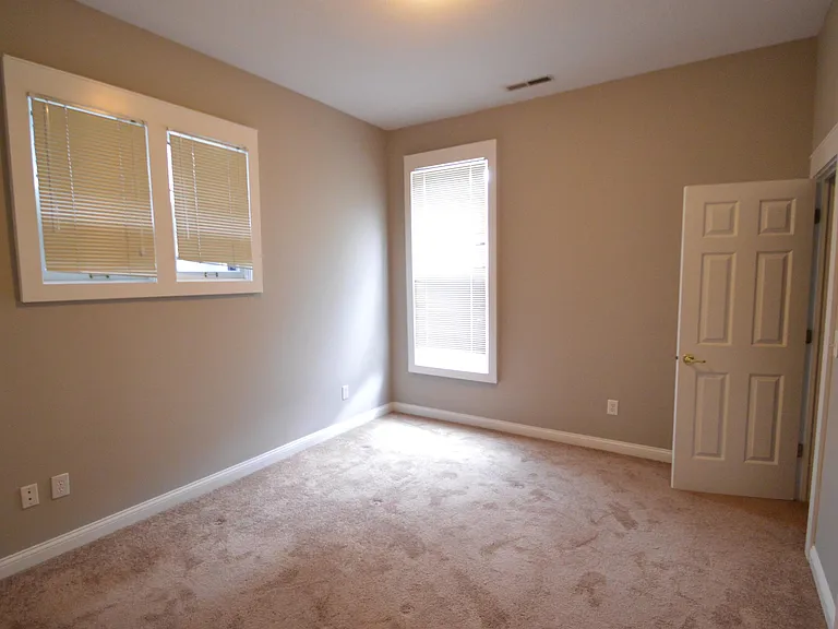 1473 N Delaware St — Photo 12
