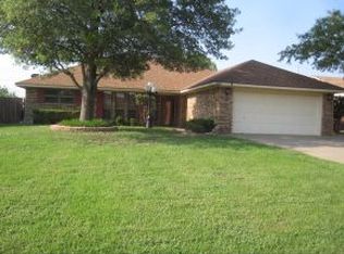 1416 Savannah Cir, Altus, OK 73521