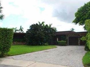 12610 Maple Rd, North Miami, FL 33181