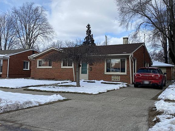2nd image of 29417 Shirley Ave