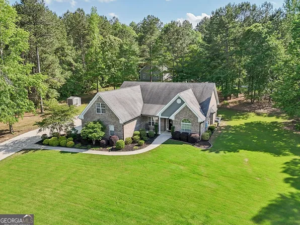 2305 Hawthorne Trce, Monroe, GA 30655