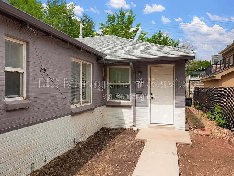 433 Harrison St — Photo 2