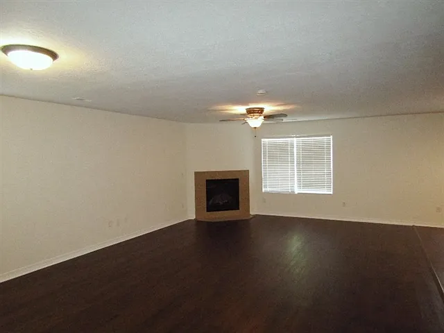 1572 W 540 N — Photo 6