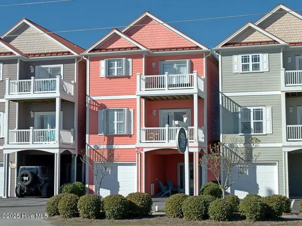 301 S Topsail Drive #B, Surf City, NC 28445