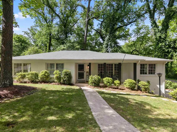 2457 Old Briar Trl, Hoover, AL 35226