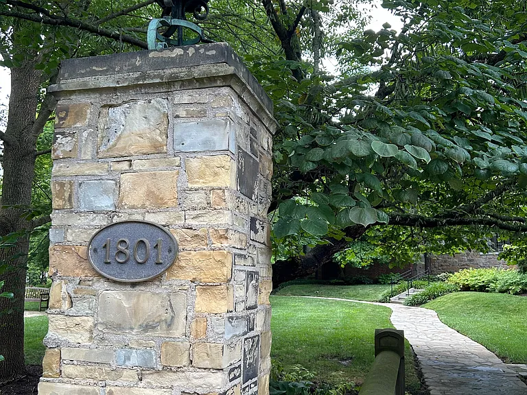 1801 Spring Dr #J — Photo 3