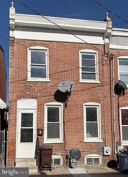1st image of 1105 Columbia Ave