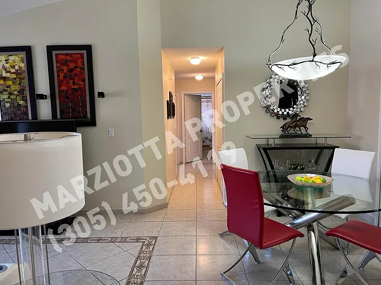 2553 W 76th St #202 — Photo 11