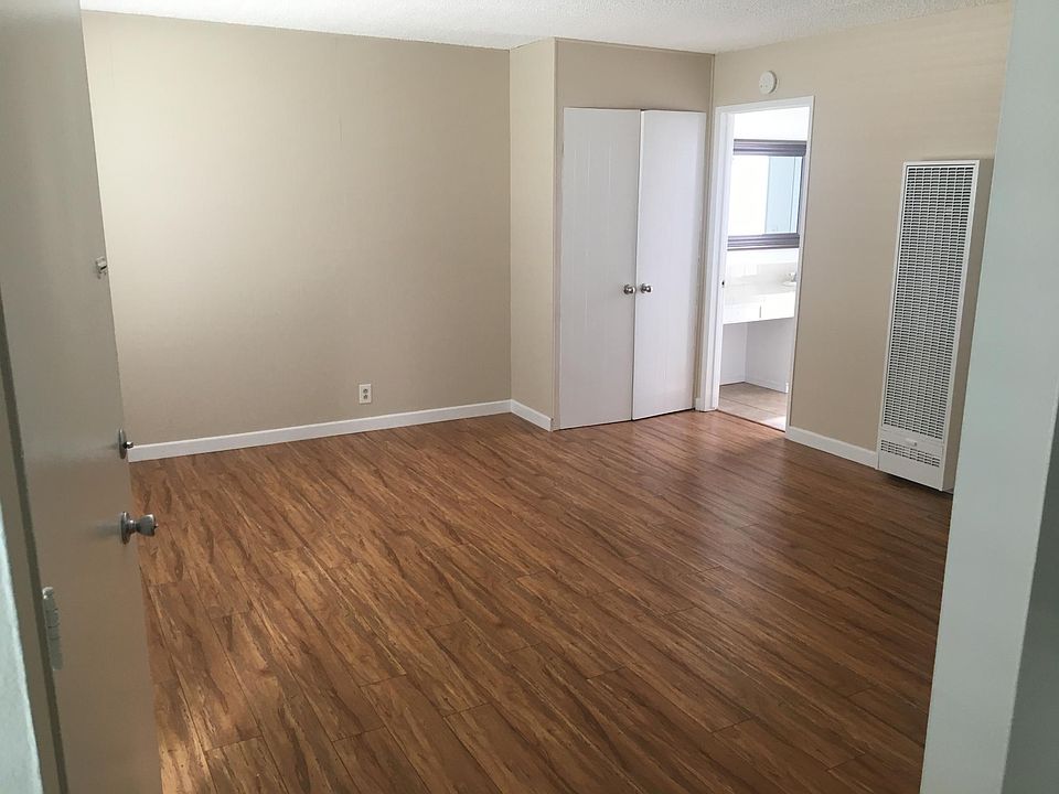 1st image of 23611 Arlington Ave APT 207