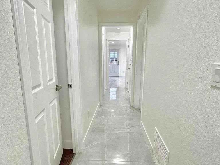 64th Ave NE — Photo 8