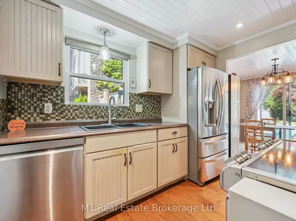 567 Willow Rd, Guelph, ON N1H 7H3