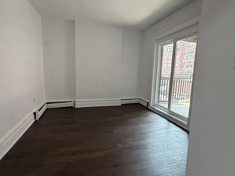 328 S Mathilda St #4 — Photo 7