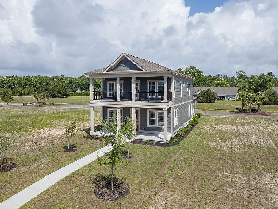 1st image of 468 Saint Julian Ln.