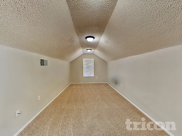 10418 Glassborough Dr — Photo 11