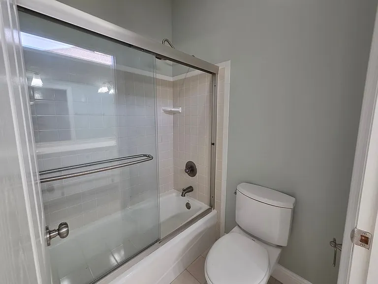 102 Grove Isle Blvd — Photo 32