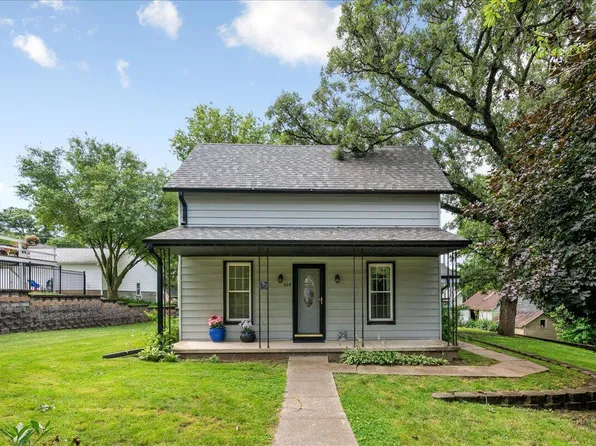 609 Linden St, Oakland, IA 51560