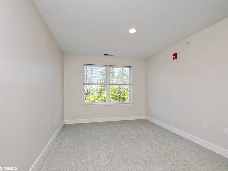 Clark Brook Apartments — Photo 24