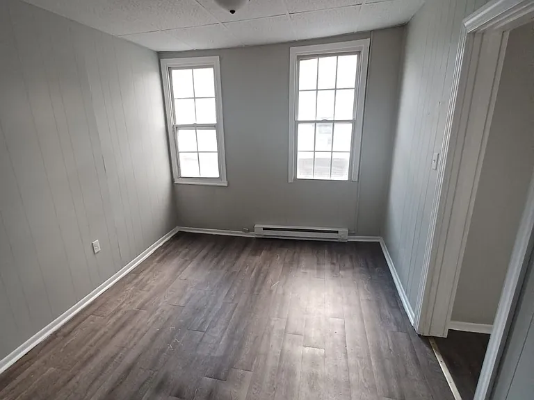 215 Virginia Ave #2 — Photo 8