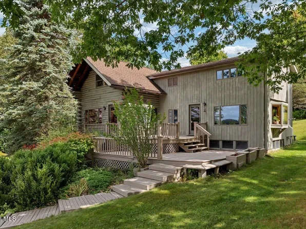 388 East Road, Stephentown, NY 12168