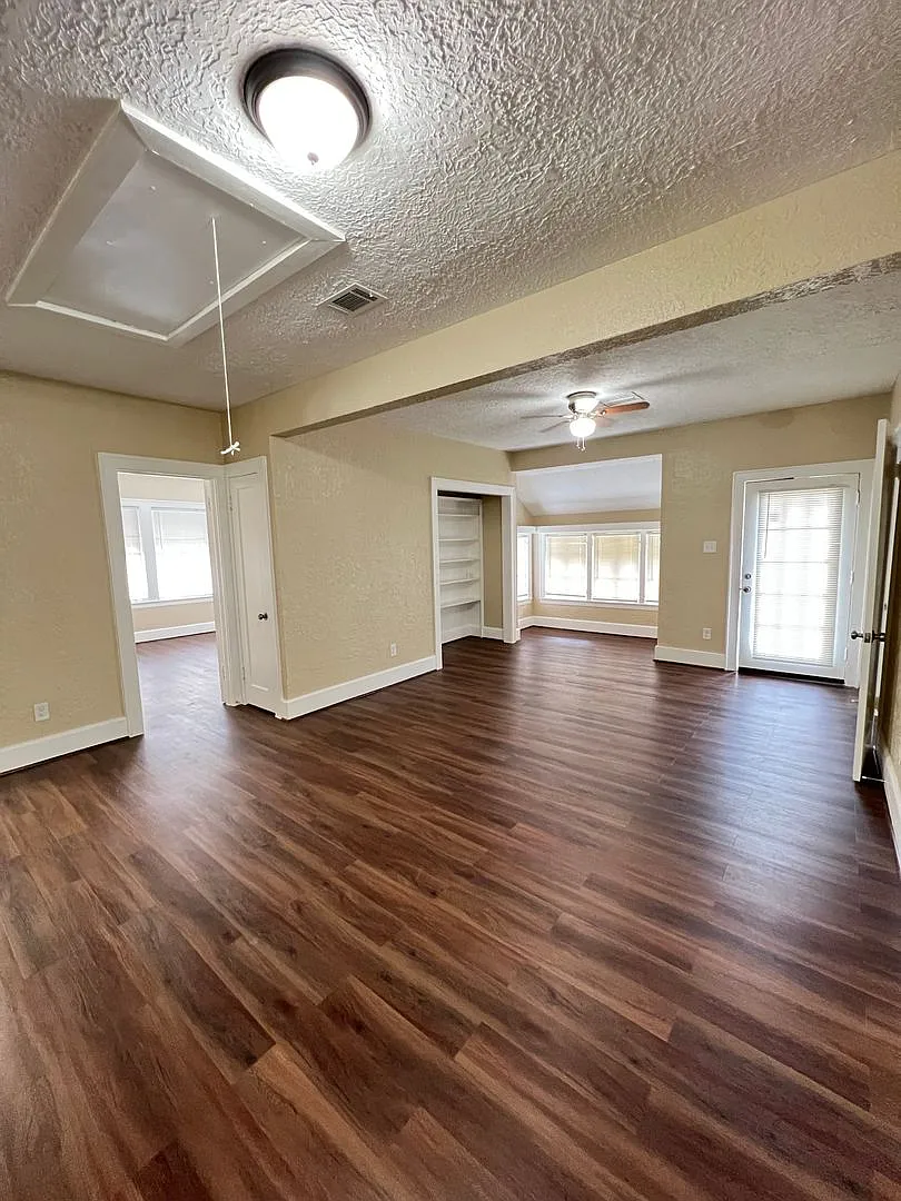 2355 Pecos Street — Photo 3