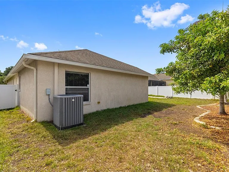 13655 Artesa Bell Dr — Photo 12