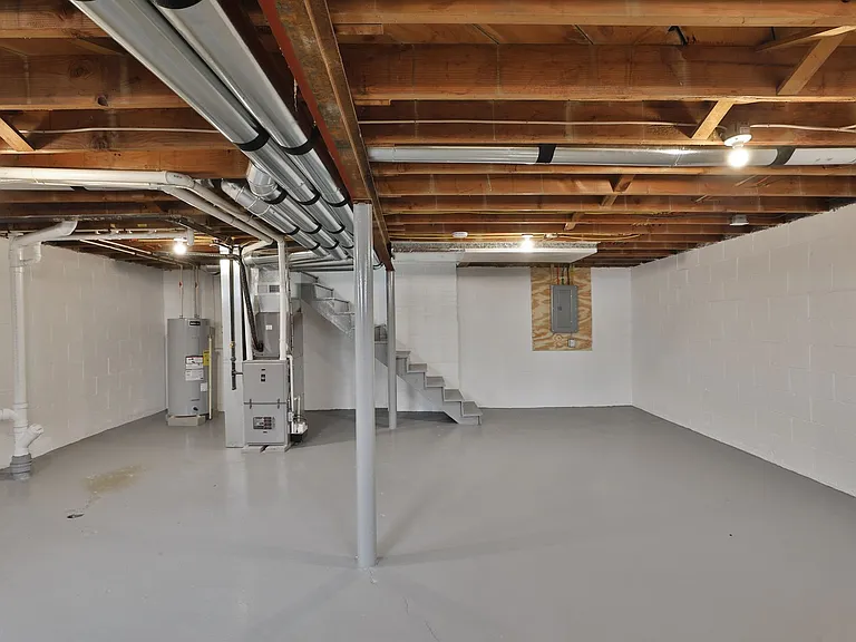 154 Fairway Dr — Photo 24