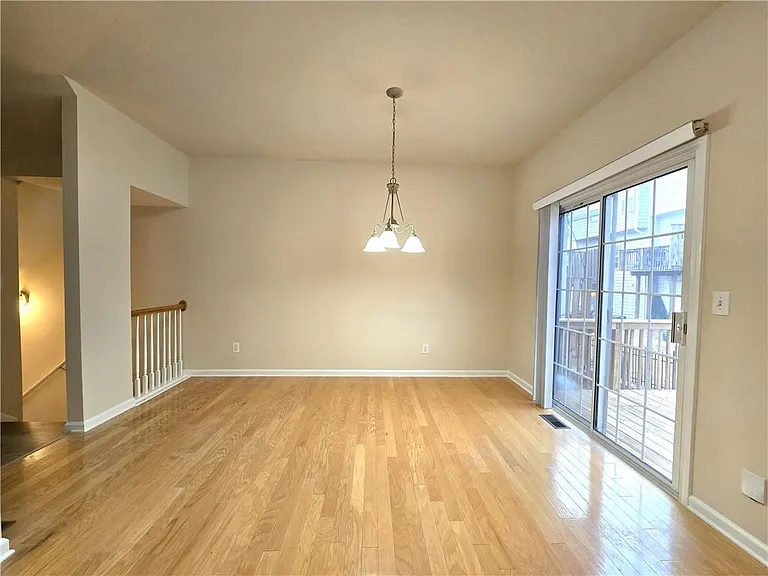 2120 Meadow Peak Rd — Photo 13