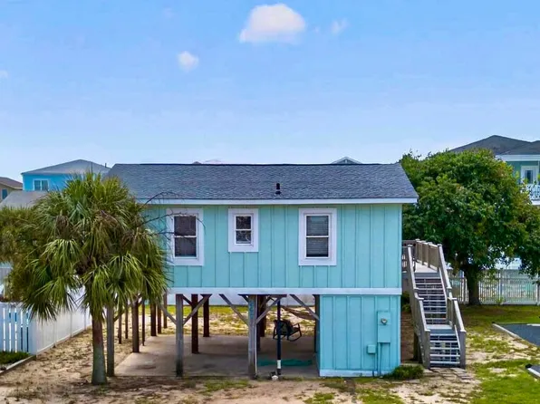 241 Brunswick Avenue W, Holden Beach, NC 28462