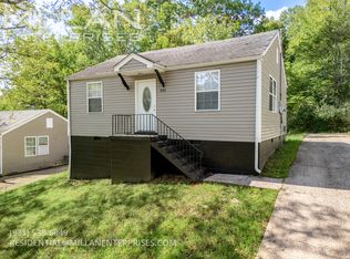 854 E Happy Hollow Dr, Clarksville, TN 37040