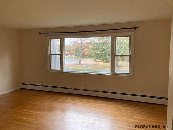 3rd image of 65 E Highland Dr APT 1