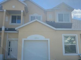 2439 Temple Grove Ln, Kissimmee, FL 34741