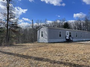 424 Stewart Frk, Irvine, KY 40336