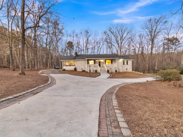 5150 Kilroy Ln, Douglasville, GA 30135