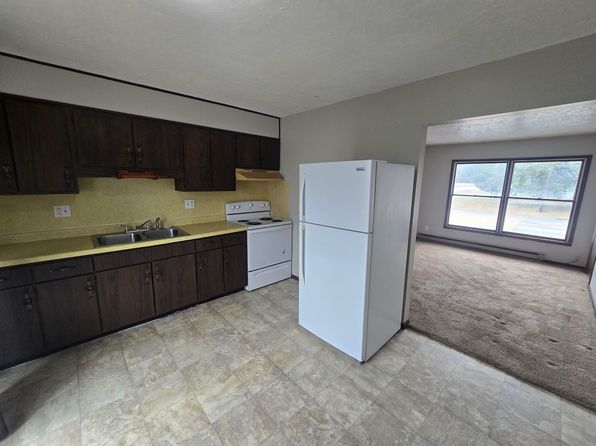 1501 S Division St #4