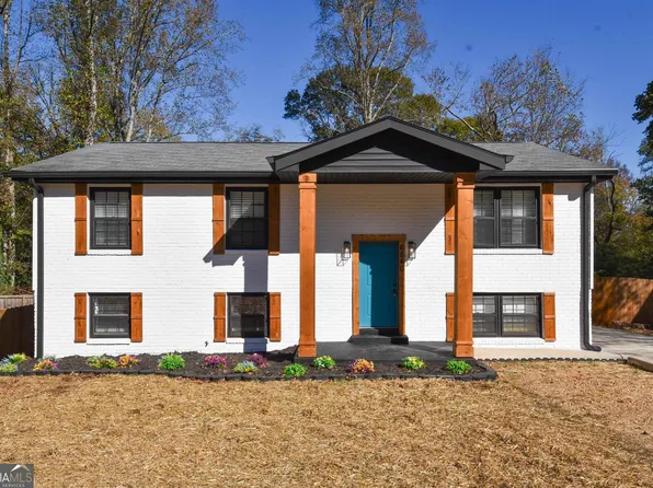 6840 Maddox Rd, Morrow, GA 30260