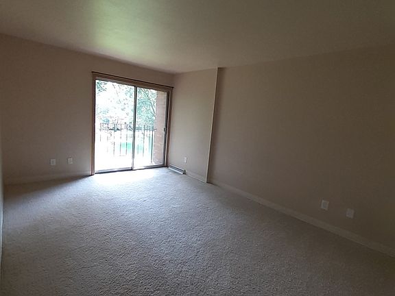 5th image of 725 W 9th Ave