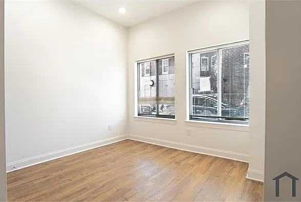 2 bed, 1200 sqft, $1,700 — Photo 3