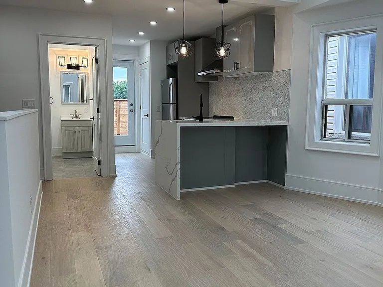 242 Christie St — Photo 6