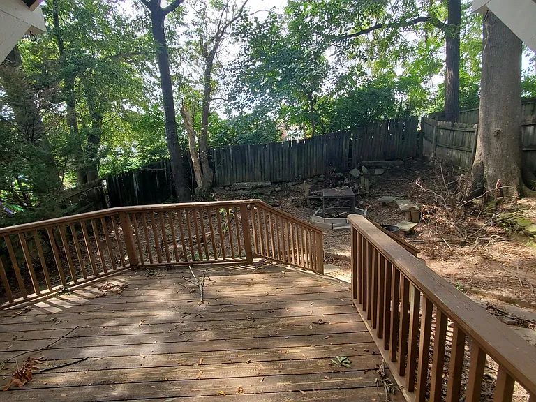 799 Hill St SE — Photo 16