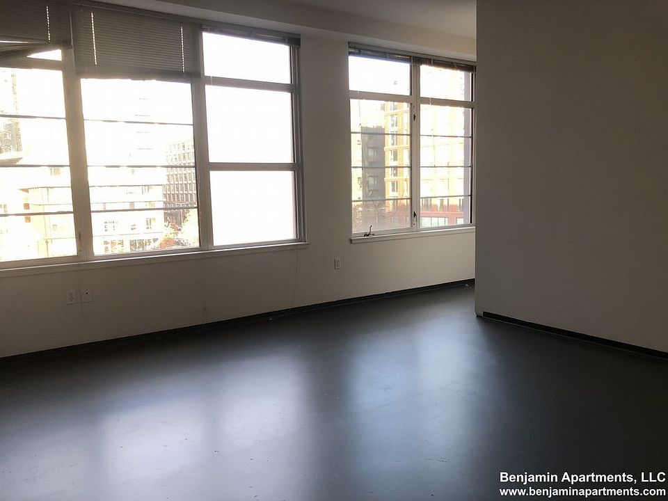 1st image of 160 E Berkeley St #512-Z