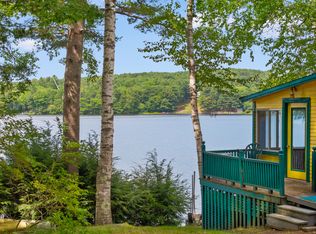 31 McVicker Ln, Winthrop, ME 04364