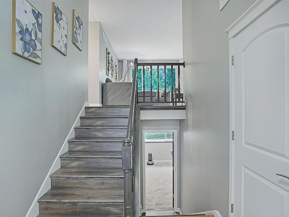4th image of 1239 Ruby Ln