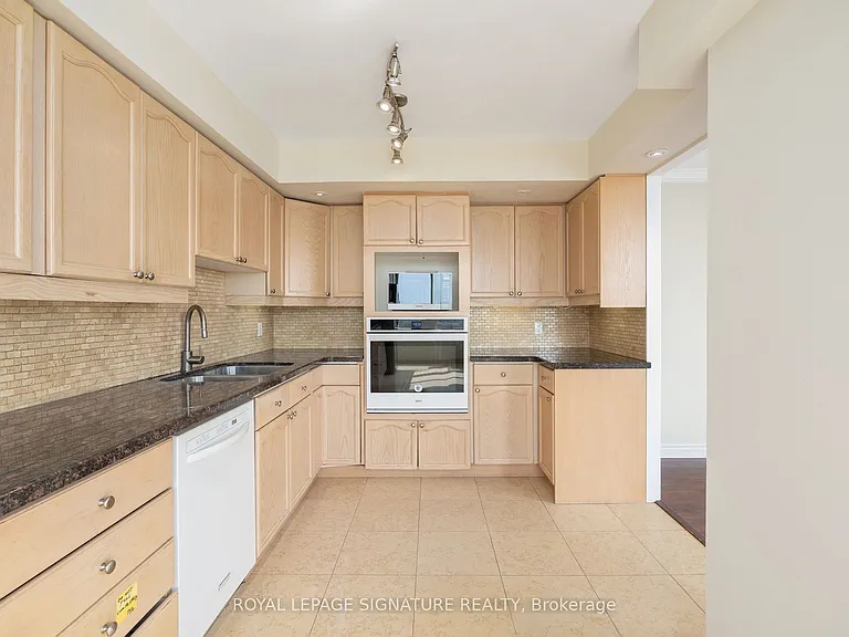 205 Wynford Dr #2903 — Photo 11