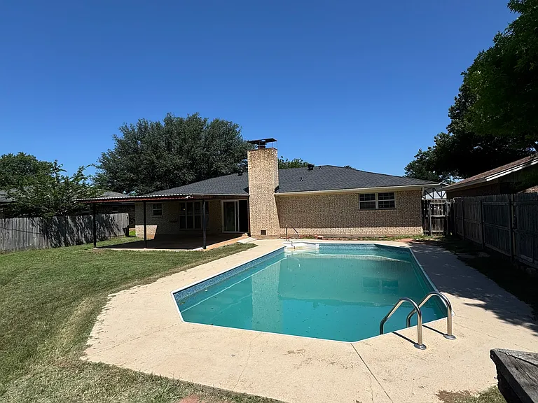 5605 Briargrove Dr — Photo 34