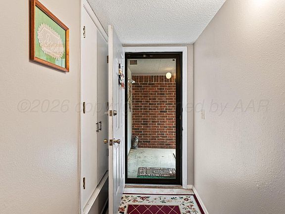 4th image of 504 Pratt St