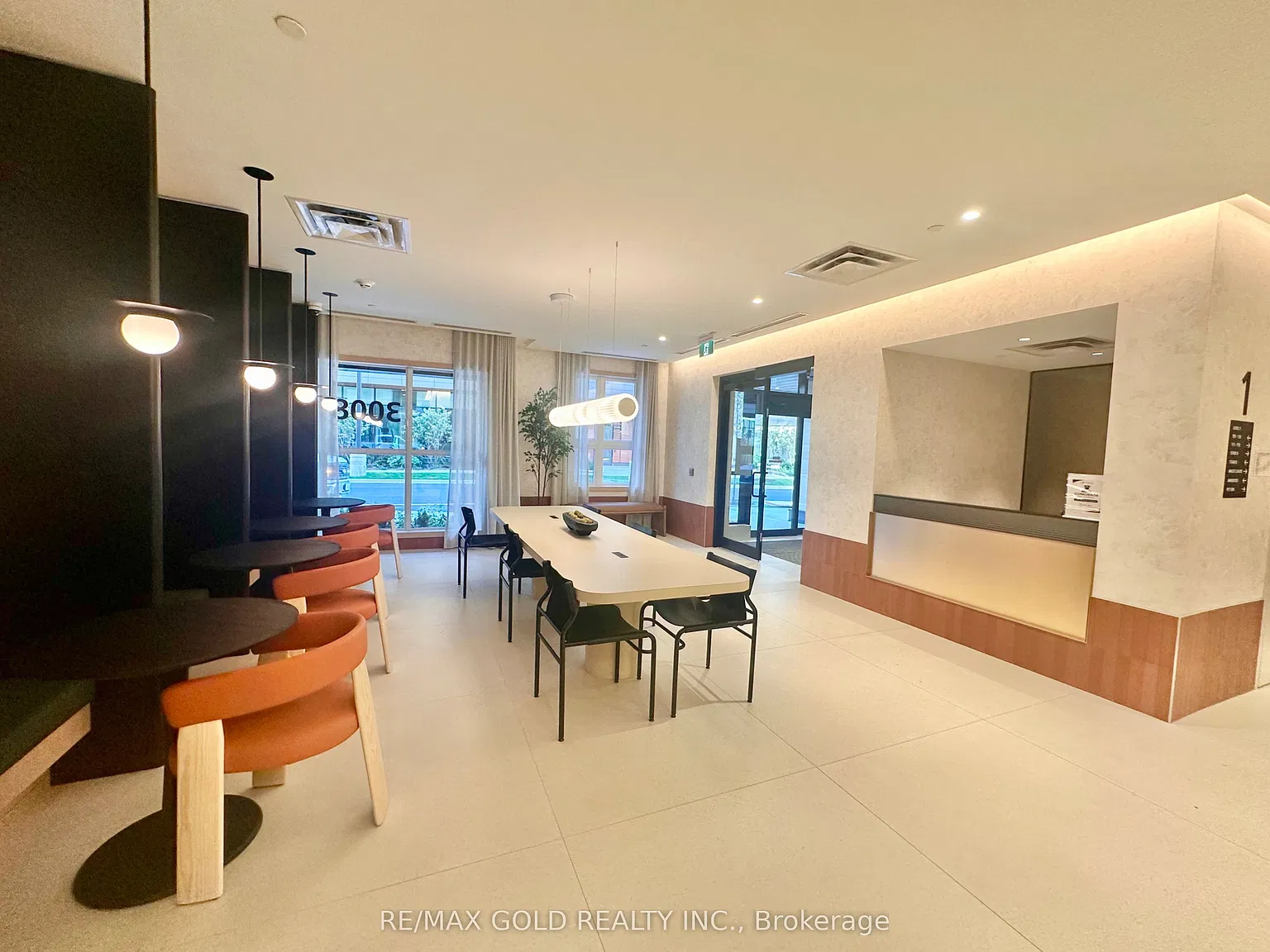 2 bed, $2,890 — Photo 4