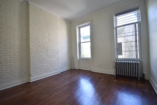 Rented by Wyllie Real Estate | media 12