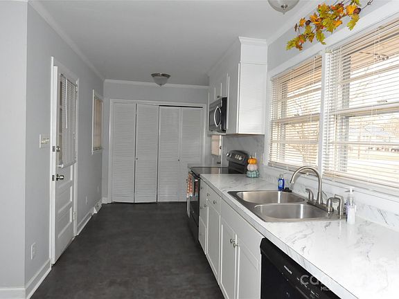 3rd image of 378 Center St #1