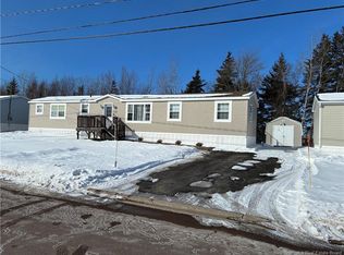 614 Champlain St, Shediac, NB E4P9C9