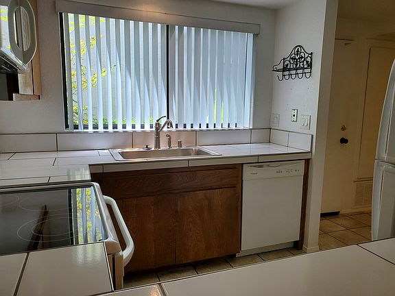 5th image of 4085 Crystal Dawn Ln Unit 104